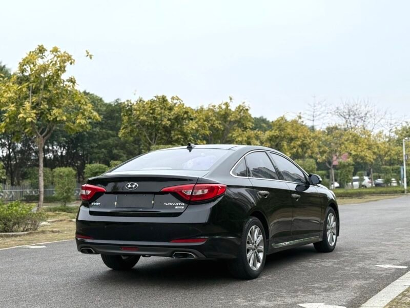 HYUNDAI SONATA 9